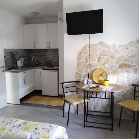 3D Studio Apartment Kaštela Exterior foto